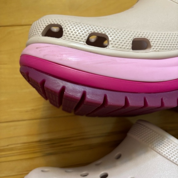 Crocs Mega Crush Clog Womens Size 9 Pink Purple Platform Ankle Sling Flexible - Picture 5 of 9